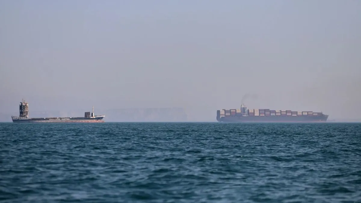 Strait of Hormuz, Oil Tanker Attack, Iran News, UKMTO- India TV Hindi