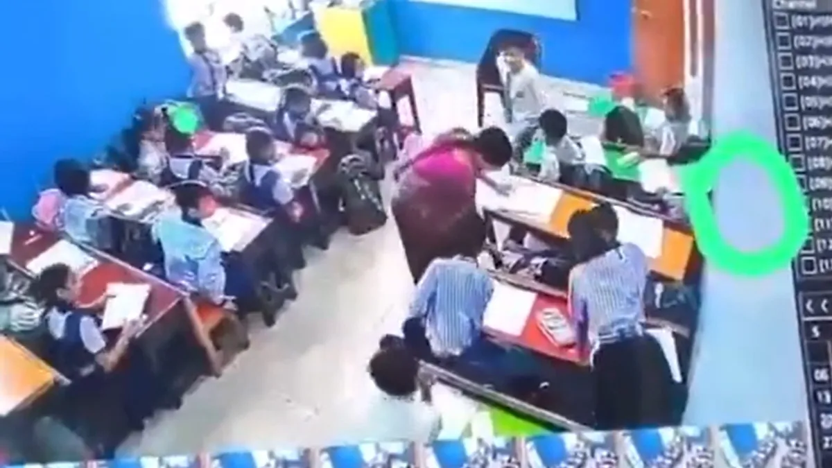 यूपी में गणेश विसर्जन के दौरान तेज DJ के शोर से स्कूल में पढ़ रही छात्रा बेहोश! देखते ही देखते चली गई जान