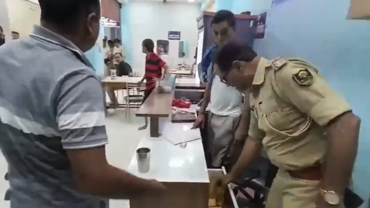 सीतामढ़ी में मीट हाउस में परोसी जा रही थी अवैध शराब, मैनेजर समेत 6 गिरफ्तार