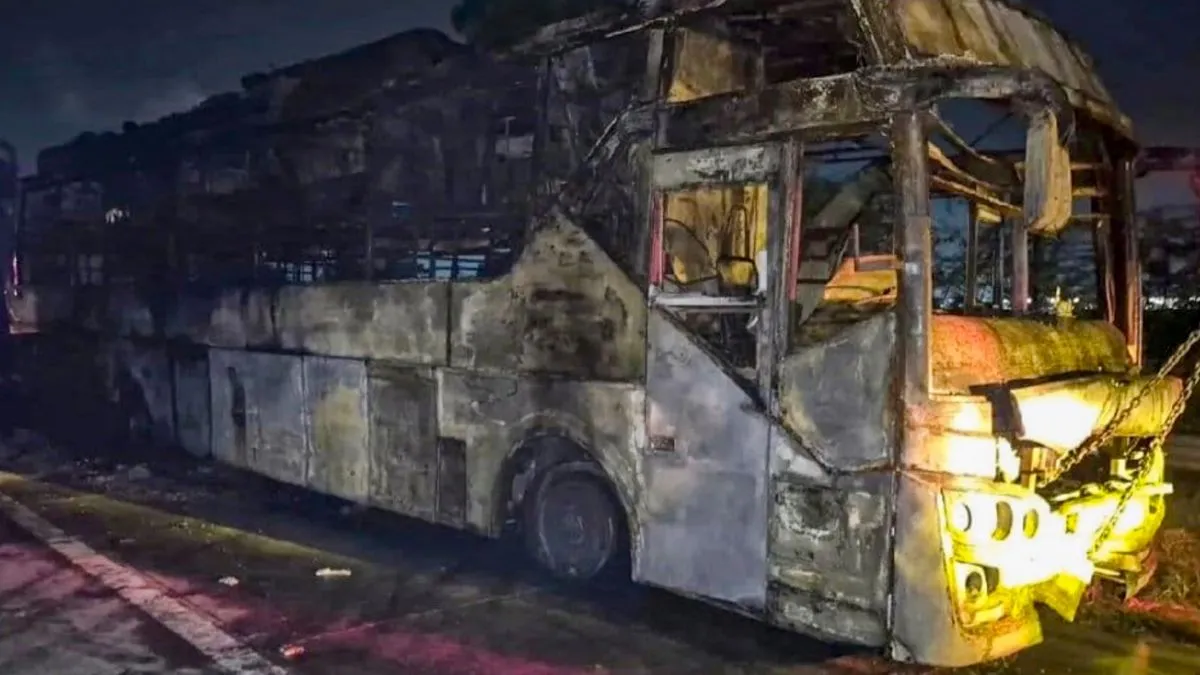 'मरना है तो मरो, हम नहीं रुकेंगे' यमुना एक्सप्रेसवे बस अग्निकांड में बड़ा खुलासा, ड्राइवर की लापरवाही आई सामने