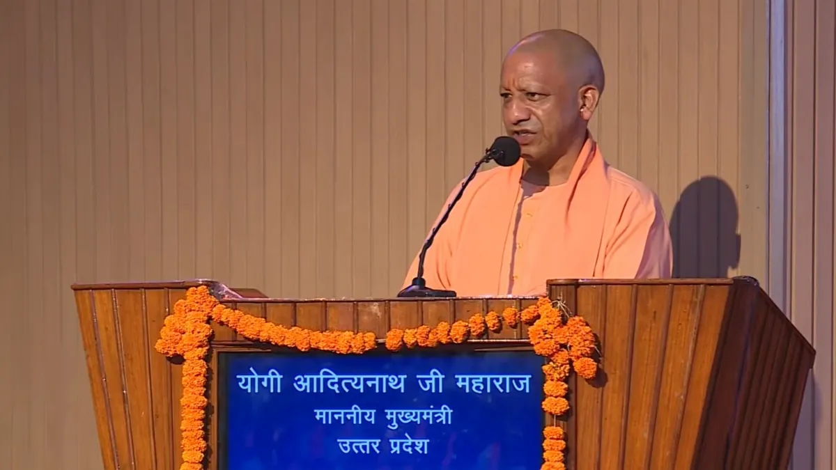 'अशोक सिंघल की जलाई ज्योति आज ज्वाला बन चुकी, हिंदू समाज के संरक्षण में जुटी,' जन्म शताब्दी वर्ष पर बोले CM योगी