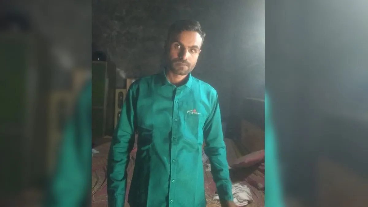भाई की आत्मा की शांति के लिए घर में पूजा… पंडितों से मांगा आधार कार्ड, नहीं दिया तो मार दी गोली; पत्नी की भी हत्या