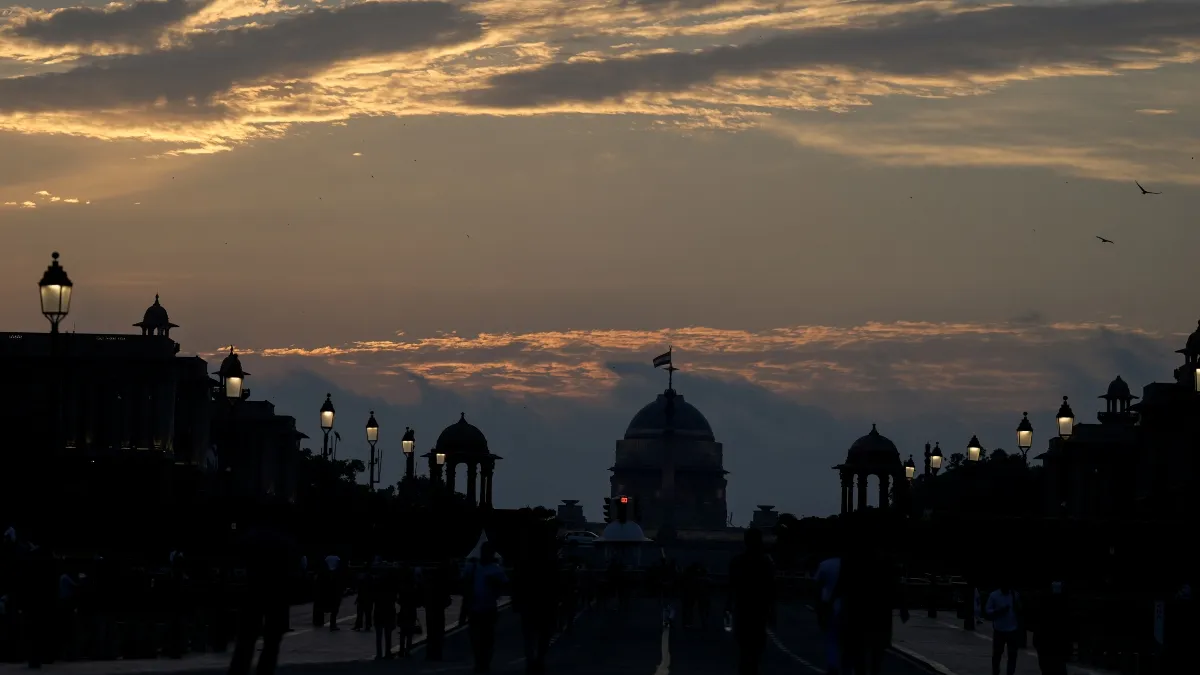 दिल्ली में कल बारिश, इसके बाद बदलेगा मौसम का मिजाज, अगले कुछ दिनों में लगातार बढ़ेगा तापमान, जानिए IMD का अपडेट