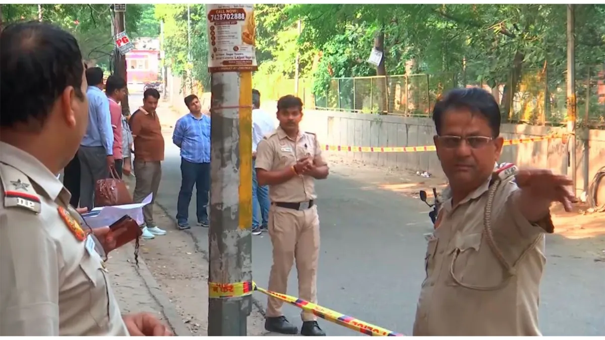 कालकाजी पार्क गैंगरेप केस में साजिश का एंगल, फोन में मिले अश्लील वीडियो; पिस्टल और चाकू बरामद