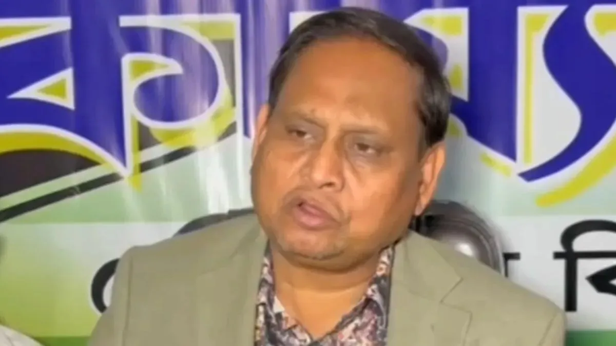 रेजिनगर उपचुनाव से पहले मुश्किल में फंसे AJUP हुमायूं कबीर, पुलिस ने नोटिस भेजकर थाने बुलाया