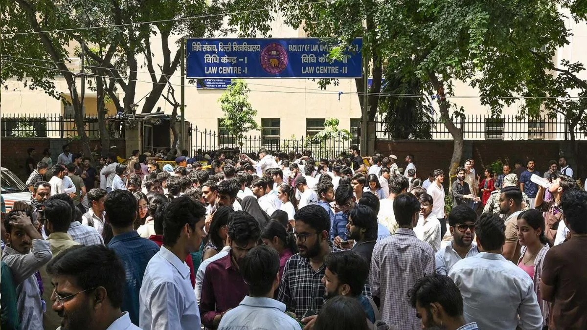 कौन हैं विशेष यादव? जिन्होंने DUSU चुनाव में ABVP और NSUI को कड़ी टक्कर देकर जीता सभी का दिल