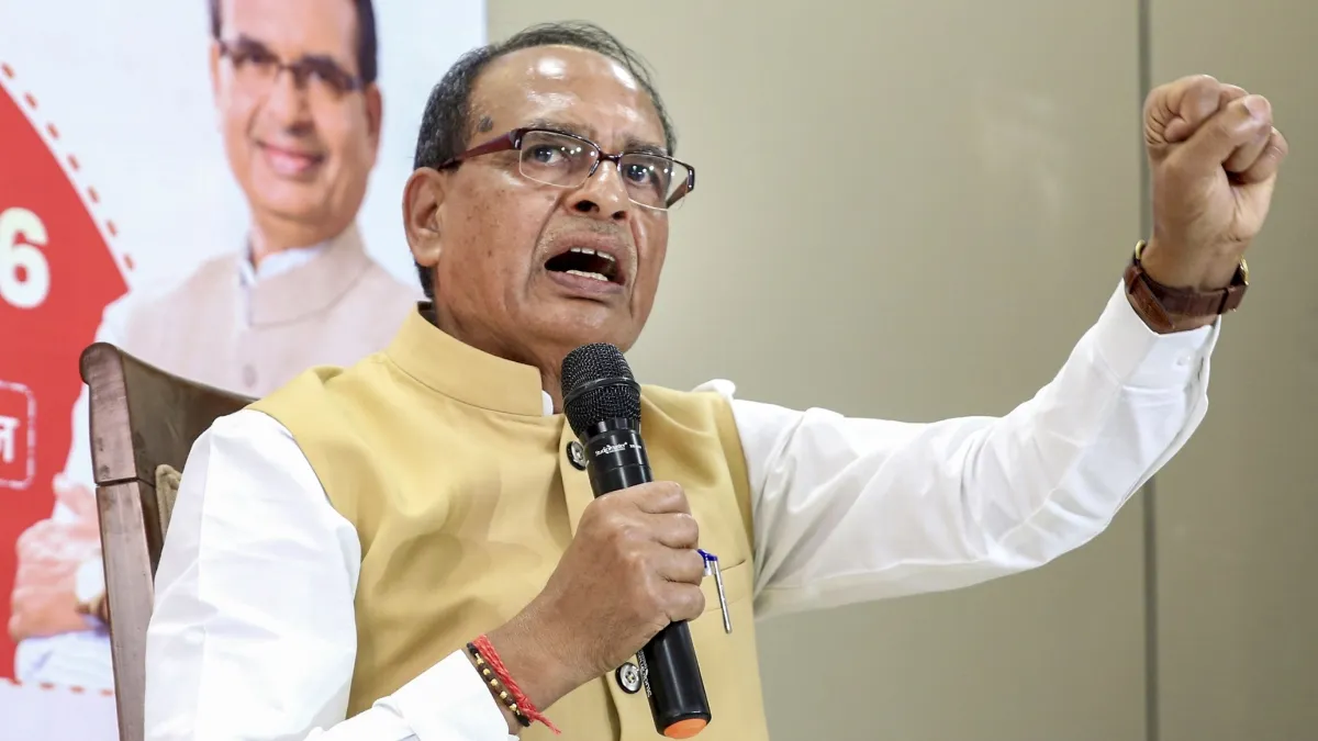 'INDI गठबंधन बैठक के पहले ही बिखरा, कोई राहुल को नेता मानने को तैयार नहीं', विपक्ष पर बरसे शिवराज सिंह चौहान