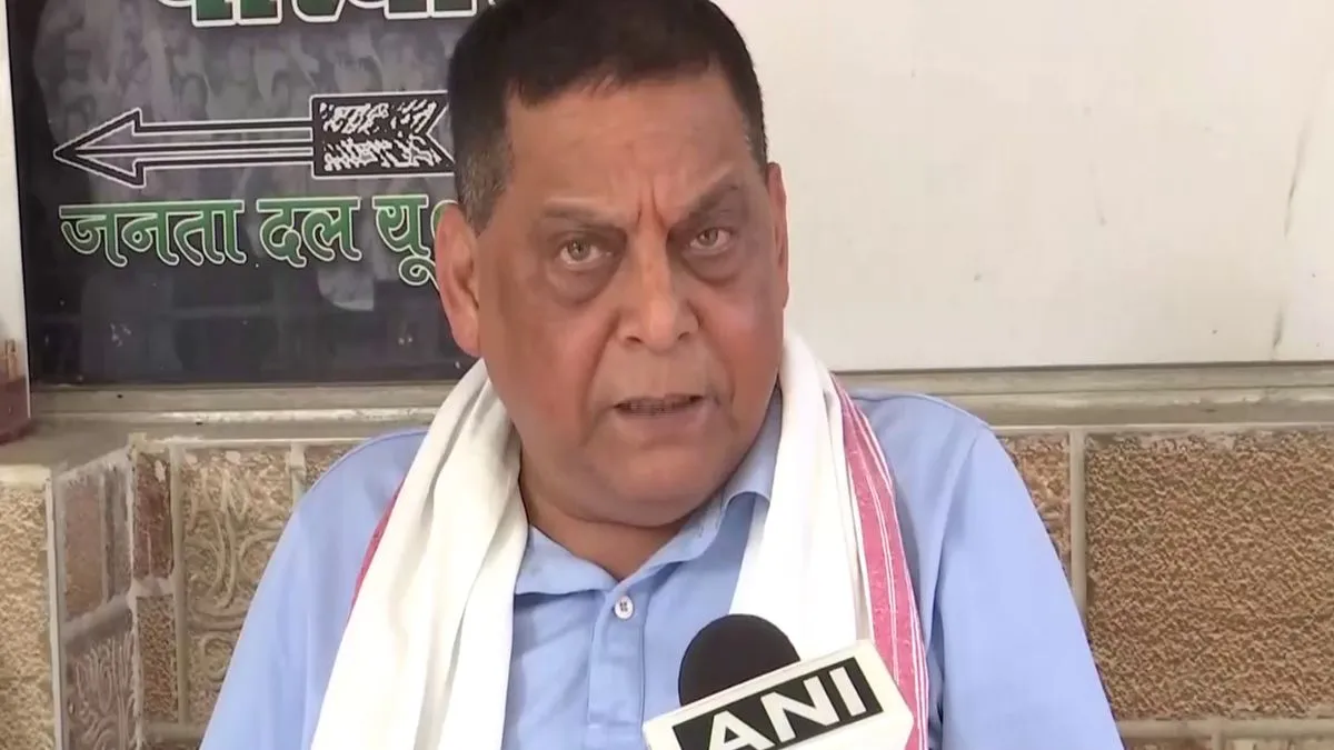 बिहार MLC चुनाव के लिए JDU ने घोषित की उम्मीदवार की लिस्ट, अनंत सिंह के विरोध के बावजूद नीरज कुमार को मिला टिकट