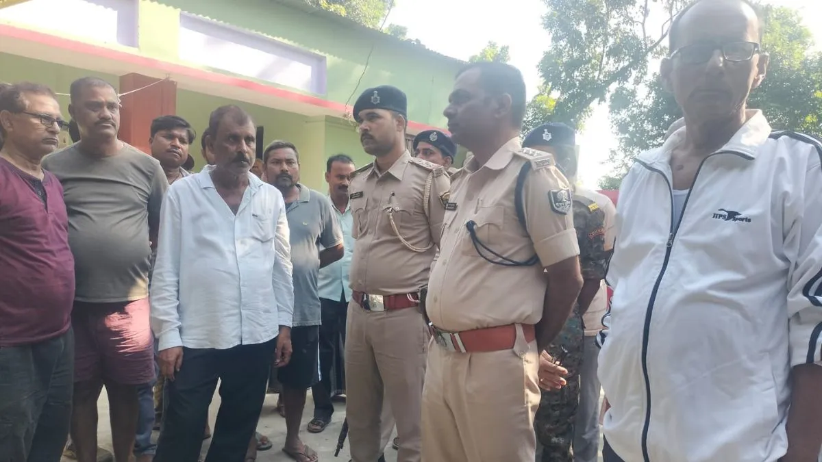 सुपौल में ठेकेदार के घर हथियारबंद डकैतों का तांडव, एक घंटें तक मचाया उत्पात, 65 लाख की संपत्ति लूटकर फरार