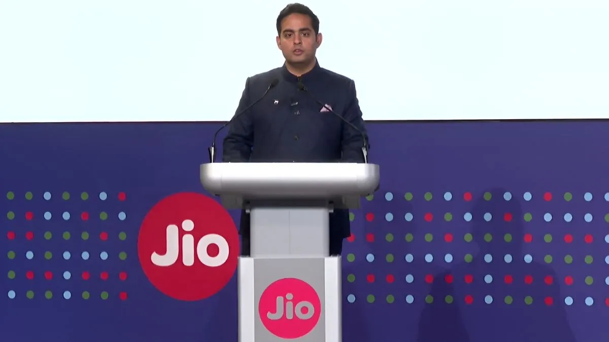 Jio कैसे बना भारत की डिजिटल ग्रोथ का बड़ा हिस्सा? आकाश अंबानी ने बताया कंपनी का मिशन, ₹76000 करोड़ तक पहुंचा EBITDA
