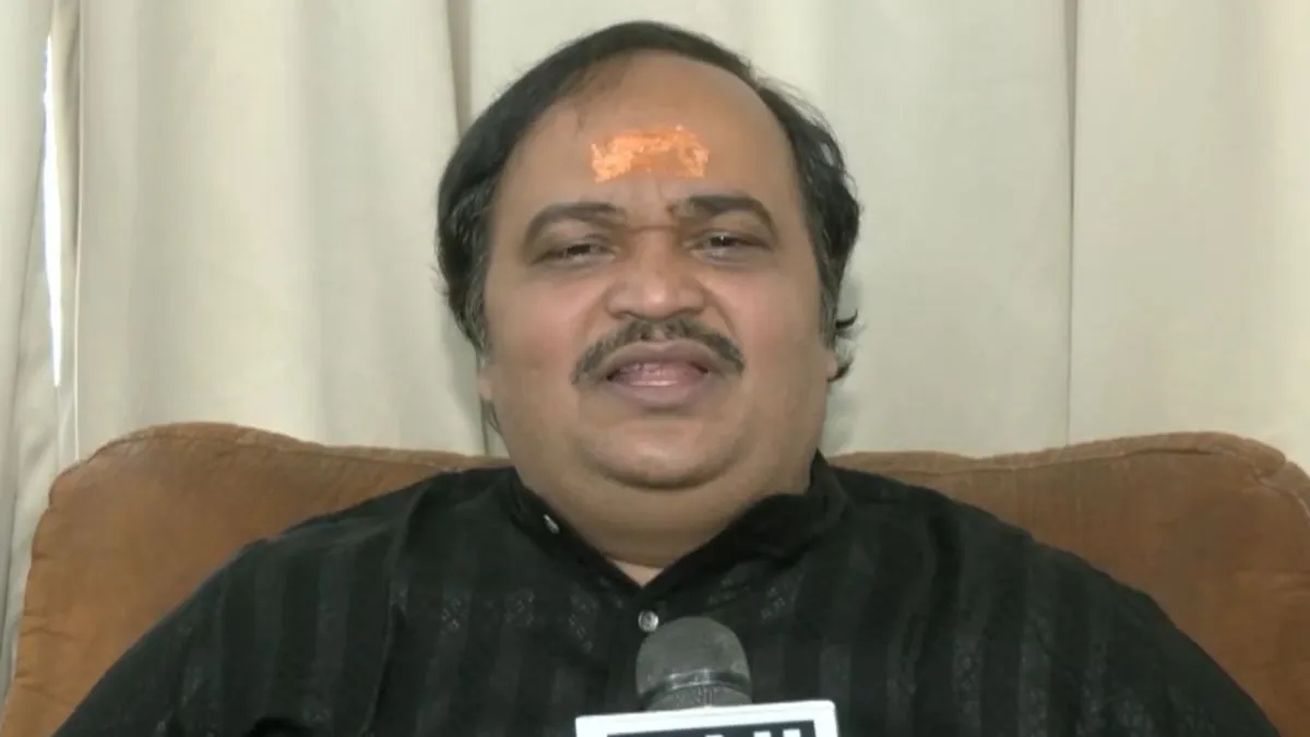 ‘मैं अपने घर लौट आया हूं’, उद्धव का साथ छोड़कर शिंदे का हाथ थामने वाले आनंद दुबे ने कहा