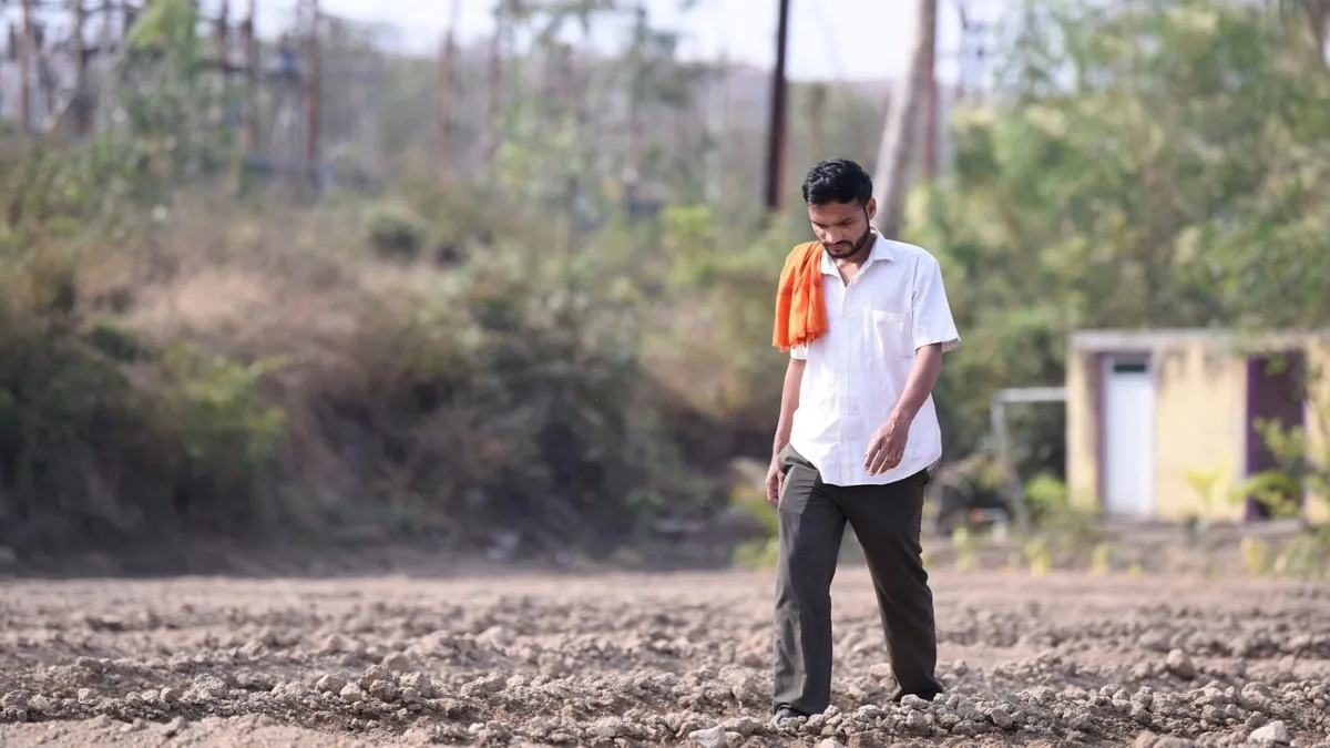 अब मुख्यमंत्री से किसानों के लिए दुल्हन तलाशने की योजना की मांग, अविवाहित किसान पुरुष निराशा में कर रहे आत्महत्या