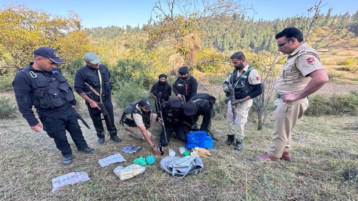 हाशिम मूसा के मारे जाने के 5 दिन बाद जंगल से दवाइयों और खाने का बैग बरामद, लोकल सपोर्ट के नेटवर्क की जांच तेज