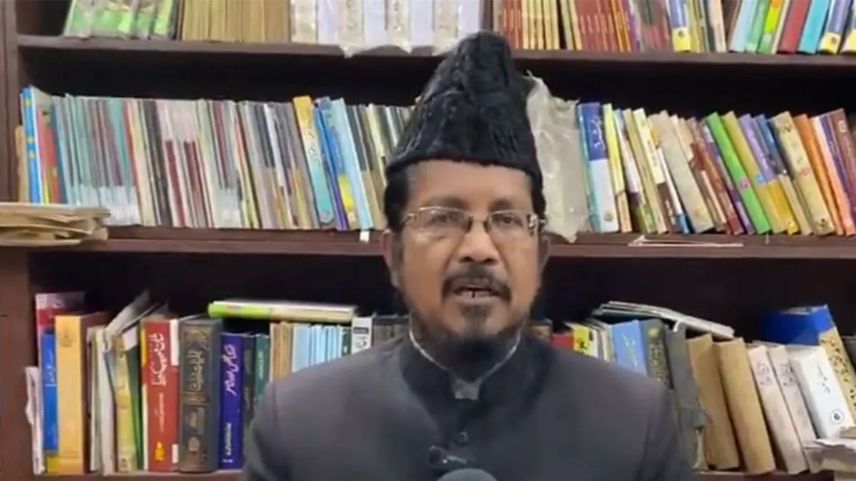 'भारत कभी नेपाल या बांग्लादेश नहीं बन सकता', मौलाना रजवी ने योगी सरकार की तारीफ भी की