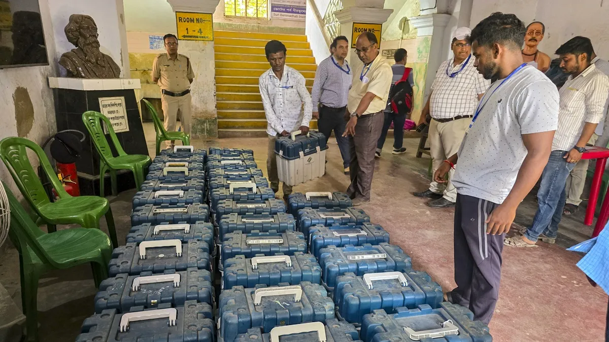 आंध्र प्रदेश में 100 नगर निकायों में चुनाव प्रक्रिया पर रोक, सुप्रीम कोर्ट के आदेश के बाद EC ने लिया फैसला