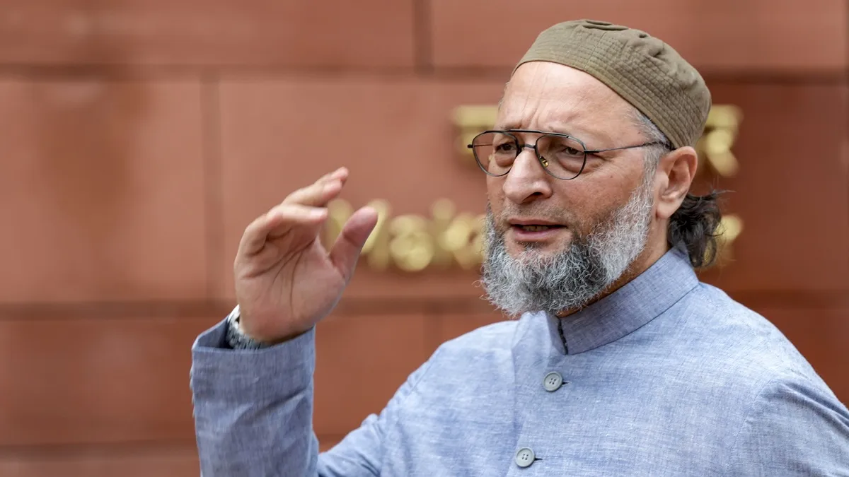 ओवैसी बोले, 'तीसरी बार योगी सरकार नहीं चाहते', UP चुनाव से पहले सपा-कांग्रेस के लिए फिर खोले अपने दरवाजे