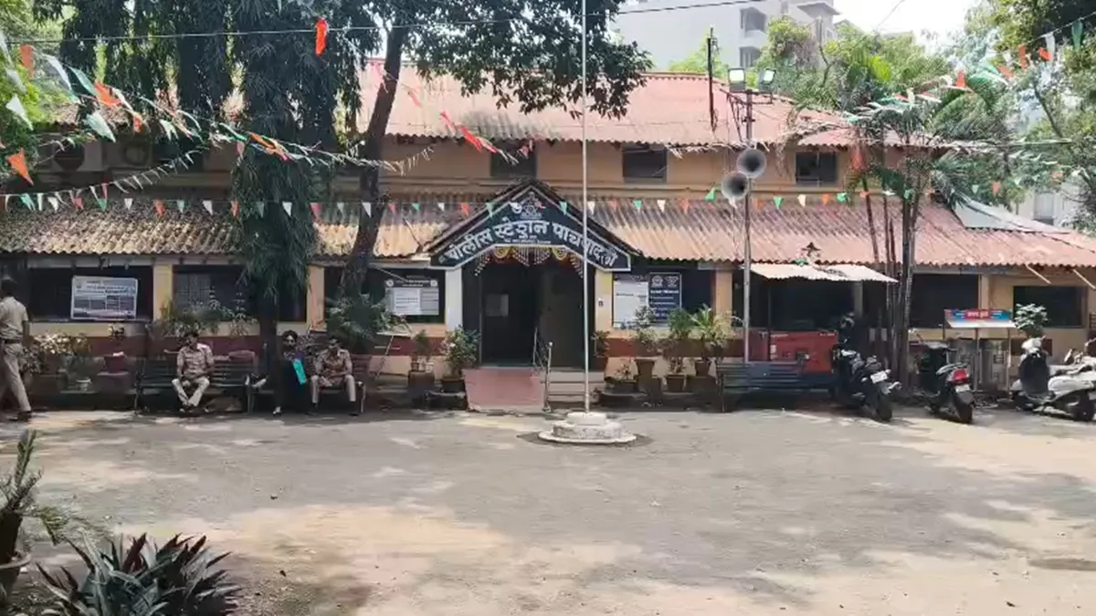 नागपुर में 16 साल की लड़की से रेप का आरोप, प्रेग्नेंट हुई नाबालिग पीड़िता, बच्चे को जन्म देने पर बवाल