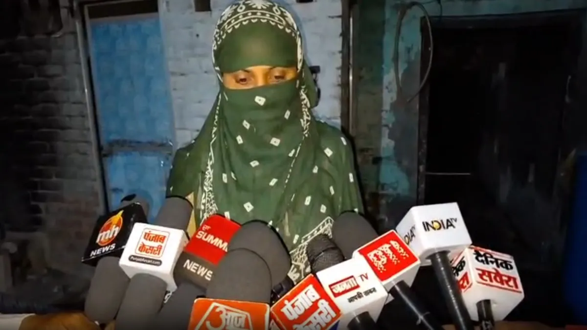 '20 दिन पहले खाने की थाली से उठाकर ले गए बेटे को', टाइगर श्रॉफ फायरिंग केस में शूटर रेहान की मां का खुलासा