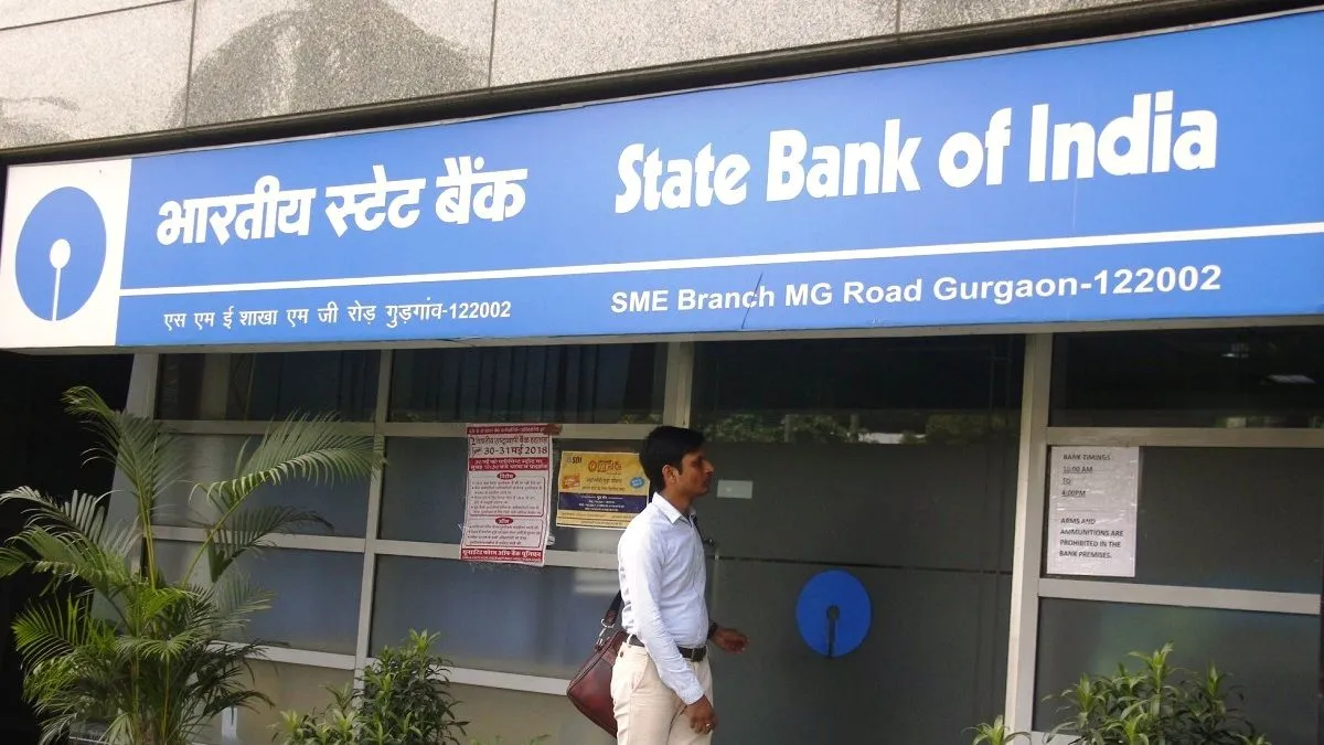 SBI के ग्राहकों का डेटा डार्क वेब पर लीक होने का शक, 3897 रिकॉर्ड सामने आने के बाद बैंक ने शुरू की जांच