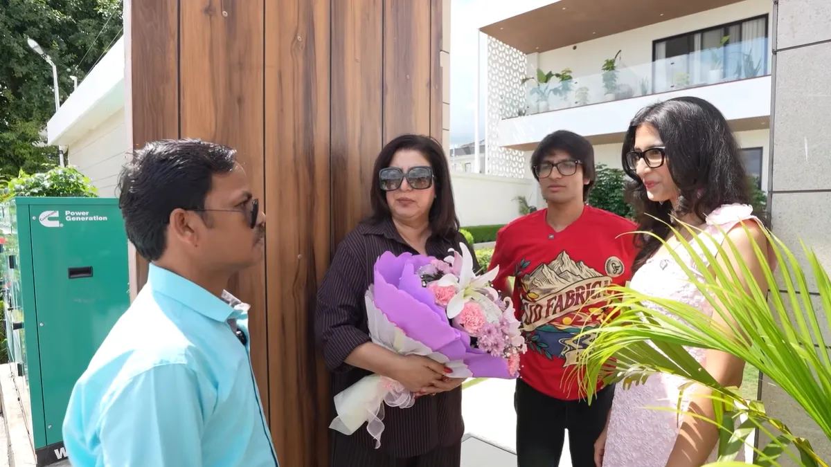पहाड़ों में बसे सौरव जोशी के आलीशान बंगले का फराह खान ने दिखाया नजारा, घर के कोने-कोने में दिखी लग्जरी