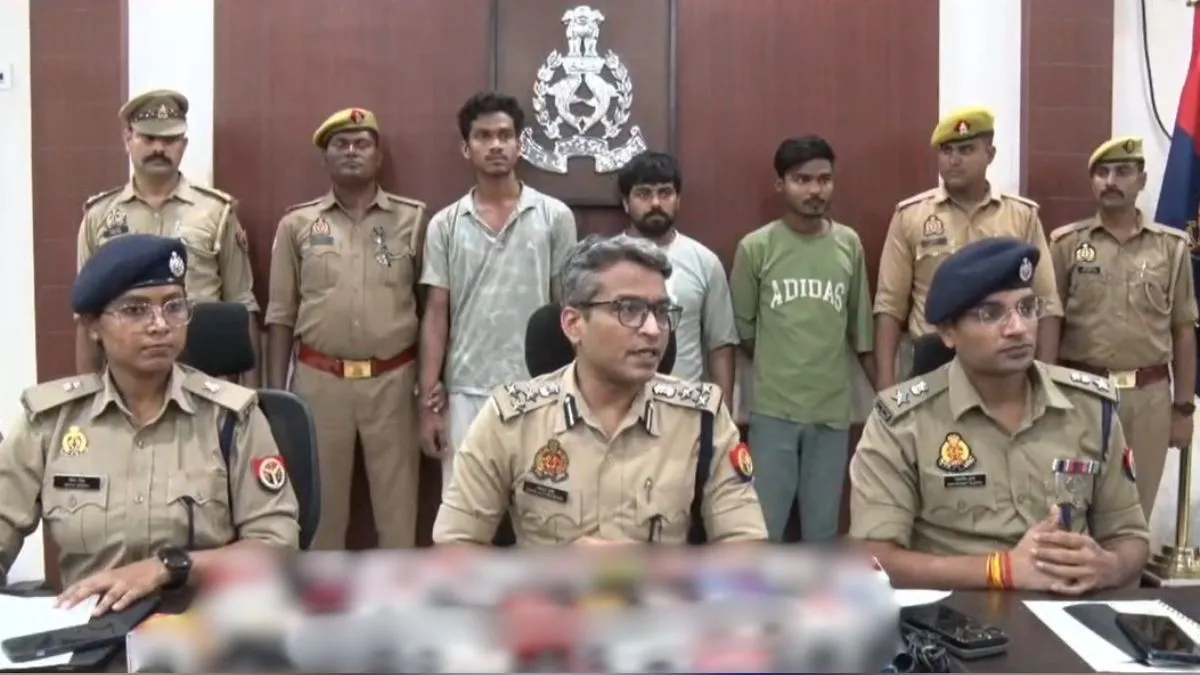 ऑटो में बैठने से पहले सावधान हो जाएं, कानपुर में सवारी को लूटने वाले गैंग का पर्दाफाश, तीन गिरफ्तार