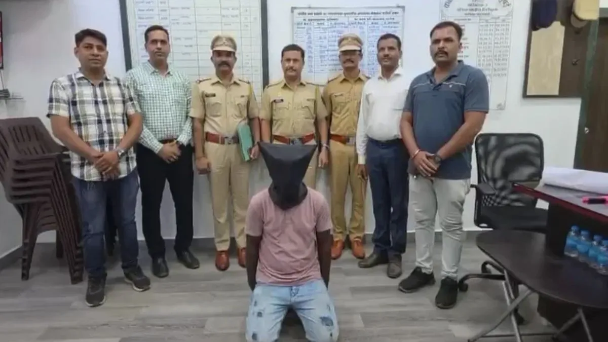 पत्नी के खाते में ऑनलाइन आ रहे थे रुपये, पति ने चरित्र शंका के चलते की हत्या