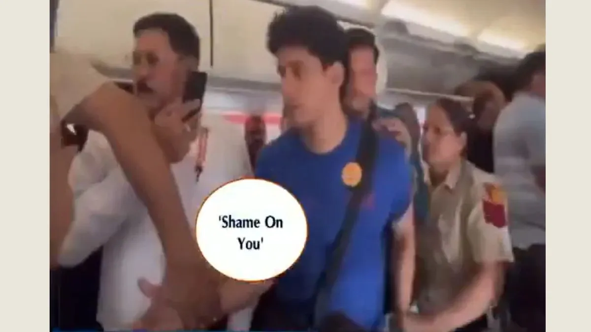 फ्लाइट में अभिजीत दिपके और उनके साथियों को महिला ने कहा- 'Shame on You', वीडियो आया सामने