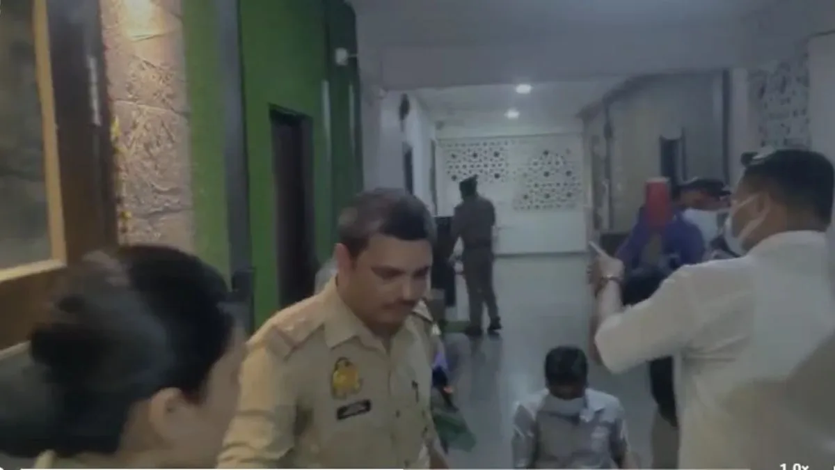 मां ने लिंग परिवर्तन कराने की नहीं दी परमिशन तो नाबालिग बेटे ने मार डाला, समझाने के दौरान रिंच से किया हमला