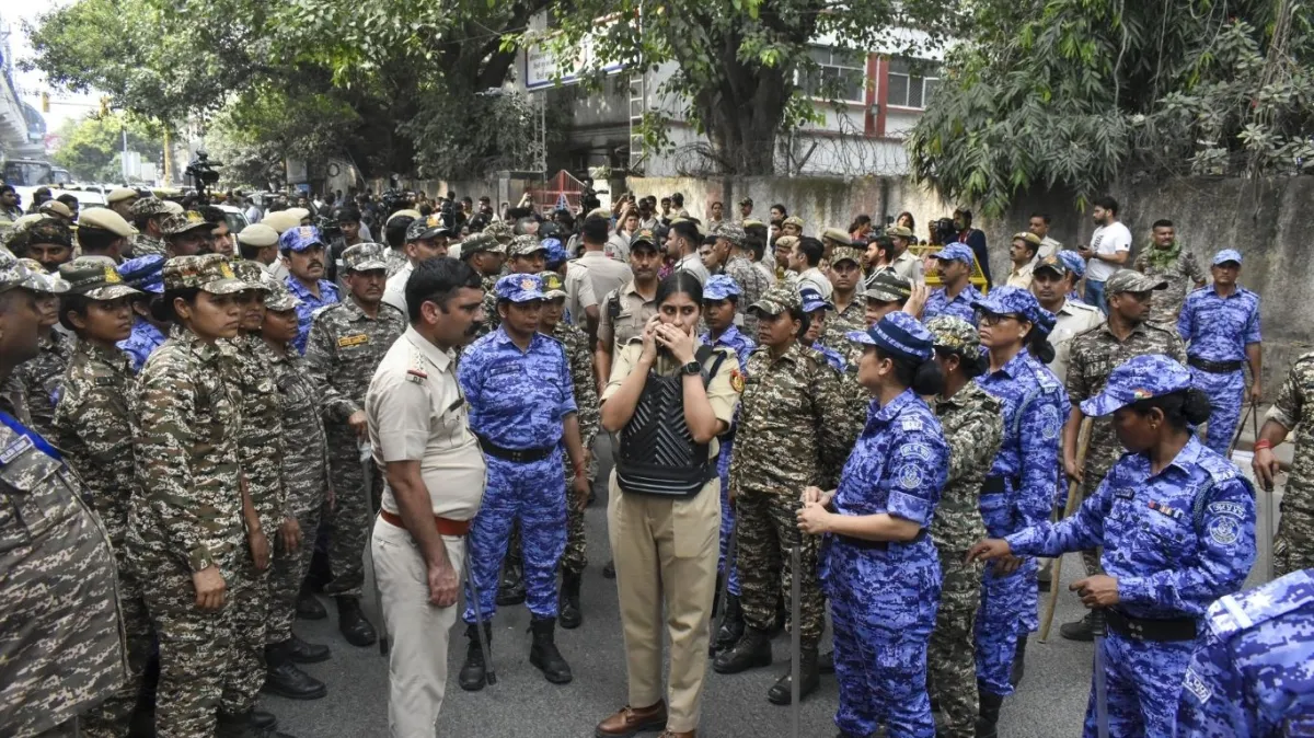 दिल्ली में प्रोटेस्ट को लेकर अलर्ट! CAPF की तैनाती बढ़ाने की मांग, दिल्ली पुलिस ने गृह मंत्रालय को लिखी चिट्ठी
