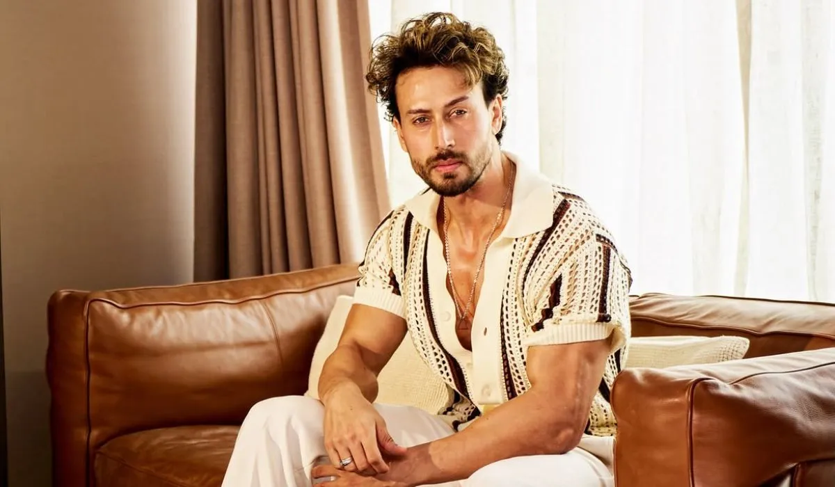 मुंबई के जुहू में अभिनेता टाइगर श्रॉफ पर 3 अज्ञात बदमाशों ने फायरिंग की, ड्राइवर समेत 3 लोग घायल