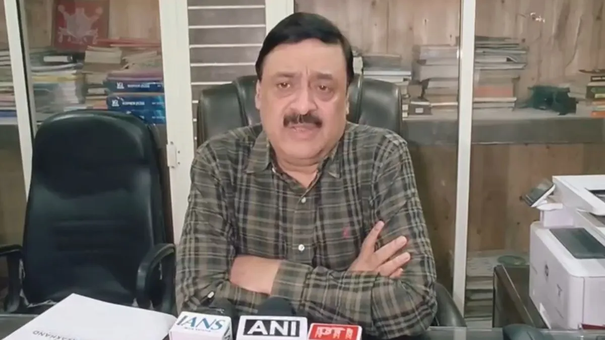 ग्लोबल इन्वेस्टर समिट से जुड़ी भ्रामक खबरों को सचिव उद्योग विनय शंकर पांडे ने किया खारिज, बोले- सार्वजनिक है पूरा डेटा