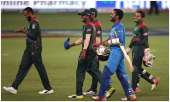 Dinesh Karthik and Bangladeshi's Players- India TV Hindi News