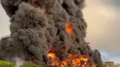  क्रीमिया के तेल भंडार में ड्रोन हमले से लगी भीषण आग- India TV Hindi