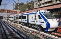 Budget 2024: रेल यात्रियों को मिला बड़ा तोहफा, वंदे भारत पर हुआ ये ऐलान