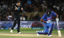 Mitchell Santner- India TV Hindi