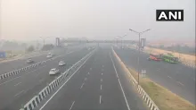 दिल्&zwj;ली में सांस लेना मुश्किल! बहुत ज्यादा बढ़ा वायु प्रदूषण, 400 के पार AQI- India TV Hindi