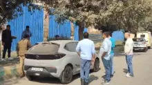 कार के अंदर मिली लड़के और लड़की के शव- India TV Hindi
