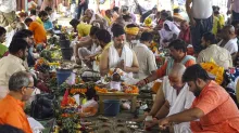 pitru paksha, श्री पितर आरती, shri pitru aarti- India TV Hindi