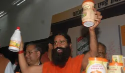 दुनिया का सबसे बड़ा FMCG ब्रांड बनेगा पतंजलि, बढ़ते कारोबार को देख घबराईं अंतरराष्‍ट्रीय कंपनियां- India TV Paisa