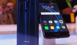 Honor 8 पर मिल रही है 10,000 रुपए तक की भारी छूट, इसमें हैं 12MP के दो रियर कैमरे- India TV Paisa