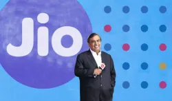 BofAML ने Jio को लेकर किया बड़ा खुलासा, मुफ्त पेशकश खत्‍म होने के बाद भी कंपनी से जुड़े रहेंगे 85 फीसदी ग्राहक- India TV Paisa