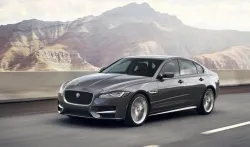 JLR ने लॉन्च की भारत में बनी Jaguar XF, कीमत 47.50 लाख रुपए- India TV Paisa