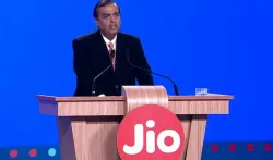 Reliance Jio पर 1 अप्रैल से शुरू हो जाएंगे टैरिफ प्लान, कॉलिंग और ये सेवाएं रहेंगी FREE- India TV Paisa