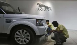 JLR की बिक्री अप्रैल में 2.3 प्रतिशत घटी, दुनियाभर में बेचीं 40,385 कार- India TV Paisa