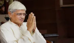 gopalkrishna gandhi- India TV Hindi