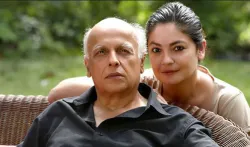 pooja bhatt mahesh bhatt- India TV Hindi