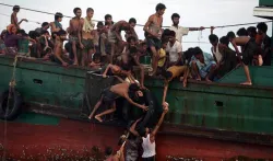 At least 12 people died due to sinking boat filled with...- India TV Hindi