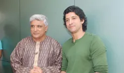 javed akhtar farhan akhtar- India TV Hindi