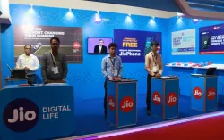 Reliance Digital- India TV Paisa