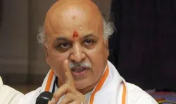 pravin togadia- India TV Hindi